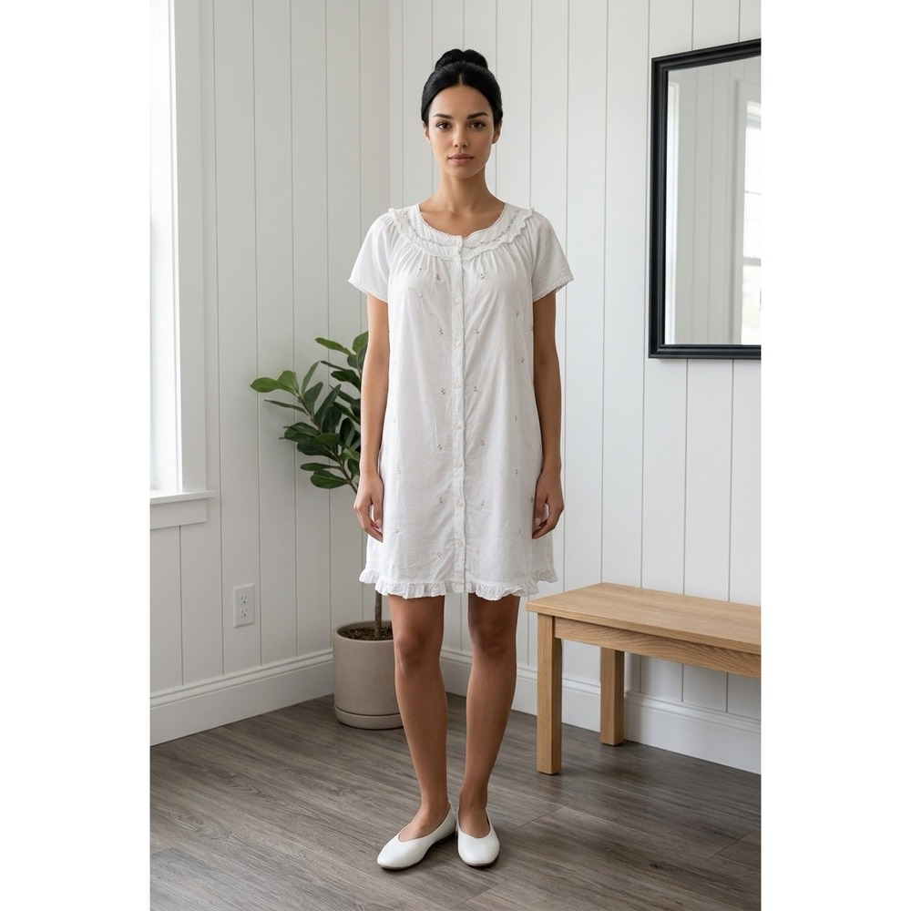 Laura Ashley White Cotton Floral Embroidered Ruffle Nightgown Large Victorian